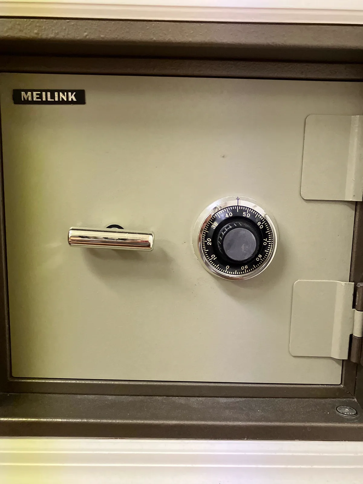 Meilink fire safe with a combination dial